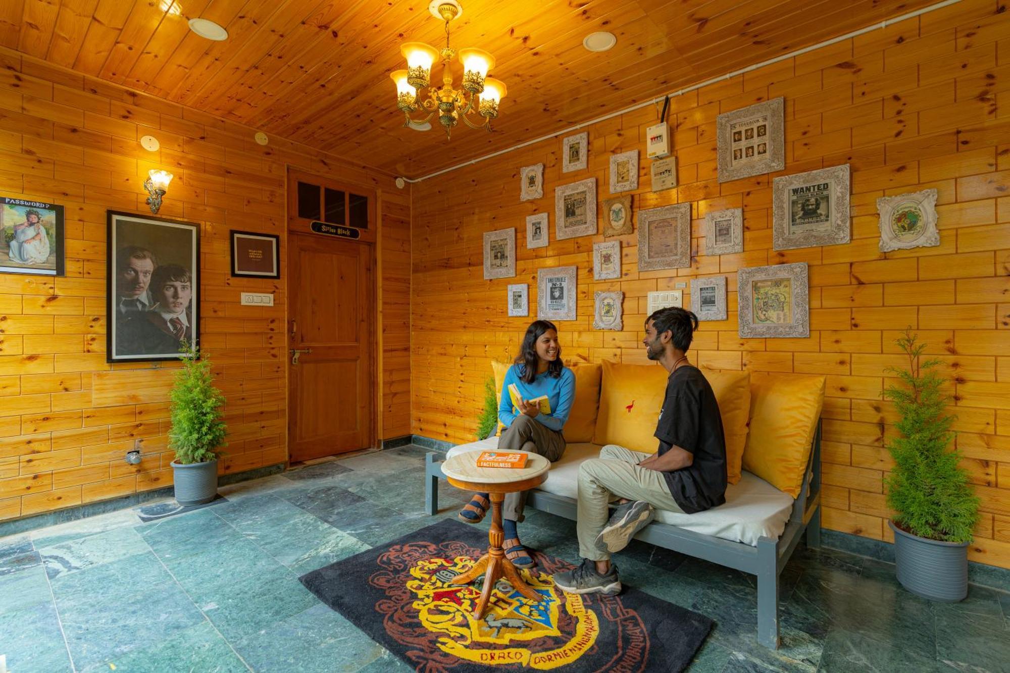Whoopers Boutique Kasol Hostel Ngoại thất bức ảnh