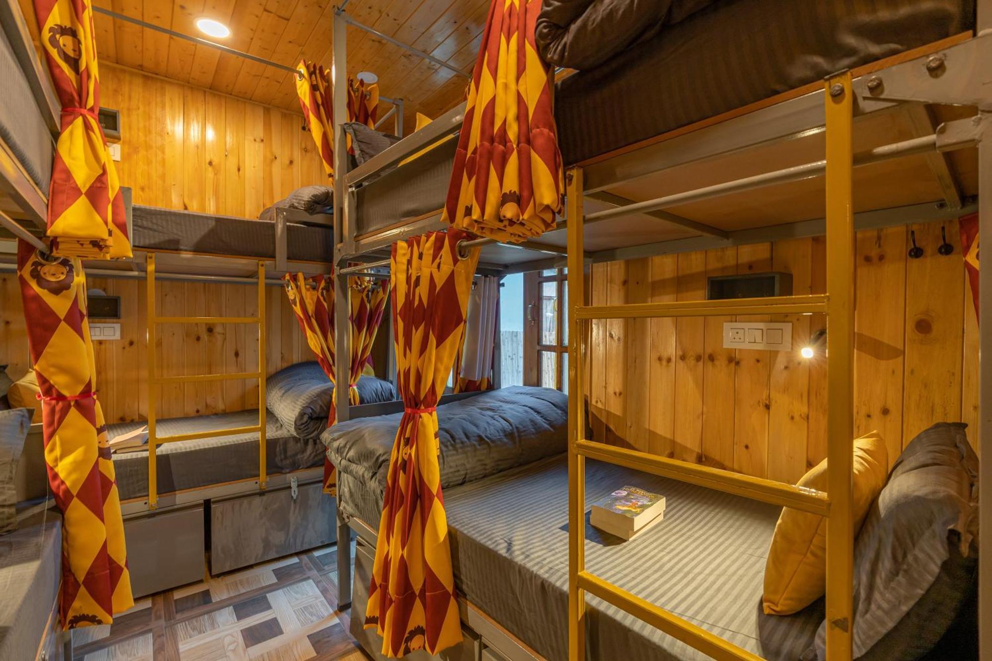 Whoopers Boutique Kasol Hostel Ngoại thất bức ảnh